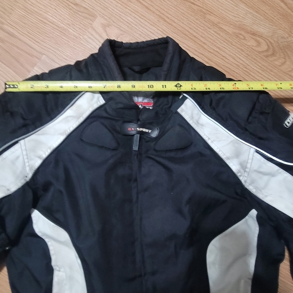 Motorcycle jacket - Picture 12 of 13